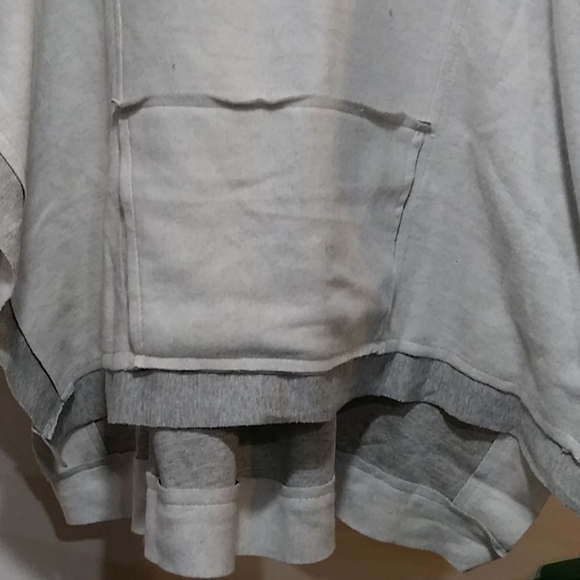 NWT Green Bay Packers sweatshirt poncho - Picture 3 of 11